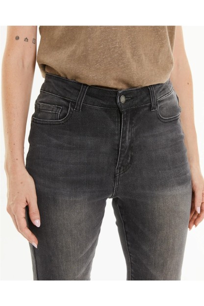 pantalon negro systemaction flare mujer