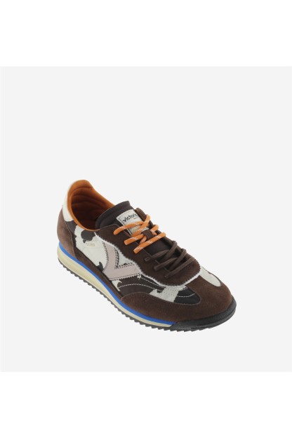 Zapatilla estampado vaca para mujer de Victoria Shoes 2