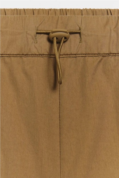 pantalon bergman color beige ese o ese mujer