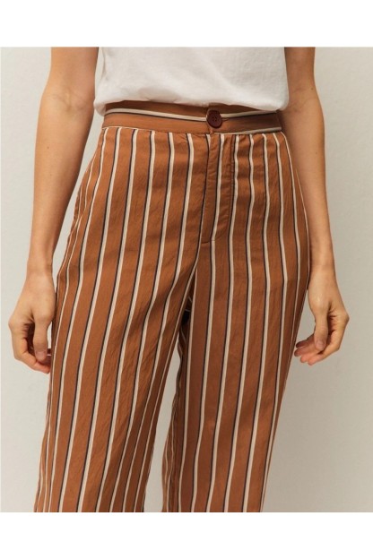 pantalon rayas color camel systemaction mujer