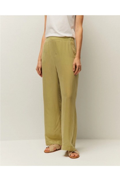 pantalon color verde ancho sytemaction mujer