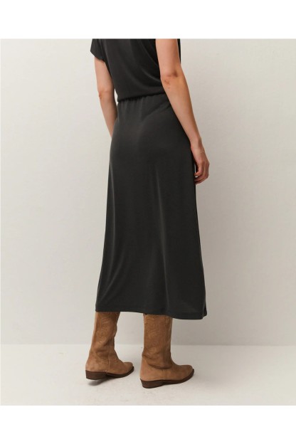 falda midi con corte negro systemaction mujer 2