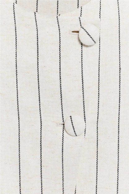 chaqueta bellini beige con rayas negras mujes ese o ese