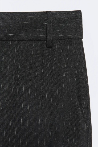 pantalon bastian rayas diplomaticas ese o ese mujer