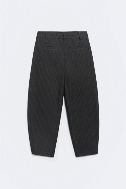 pantalon bastian rayas diplomaticas ese o ese mujer