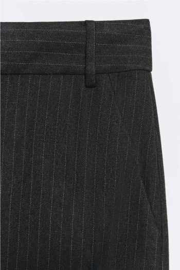 pantalon bastian rayas diplomaticas ese o ese mujer