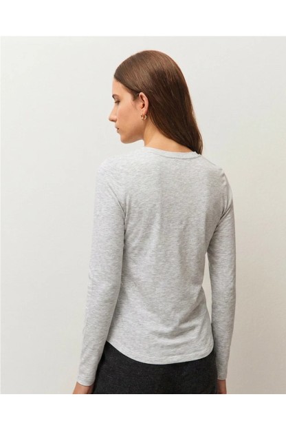 camiseta basica gris manga larga system action mujer 2