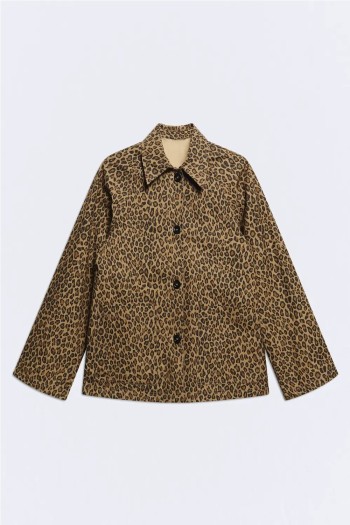 chaqueta camille reversible beige y animal print repelente al agua ese
