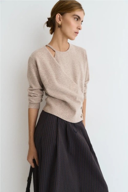 jersey beige giselle con boton lateral ese o ese mujer