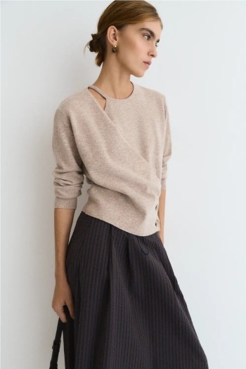 jersey beige giselle con boton lateral ese o ese mujer