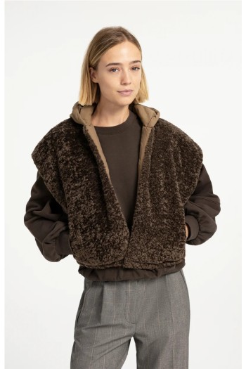 chaleco reversible yaya un lado borreguito y otro marron