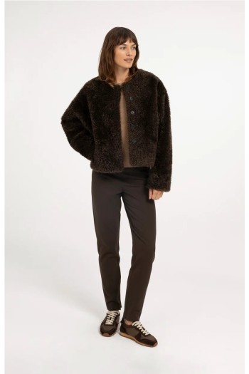 chaqueta corta marron yaya de pelo sintetico