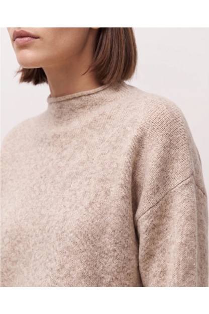 jersey cuello alto system beige