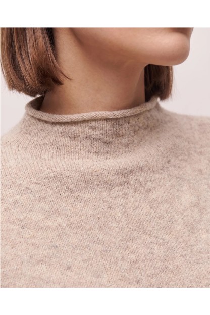 jersey cuello alto system beige