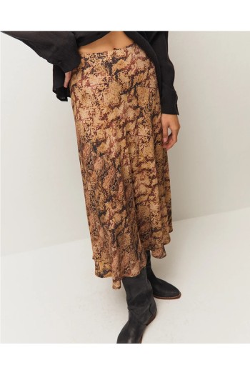 falda system con estampado de serpiente