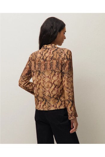 camisa system estampado de serpiente