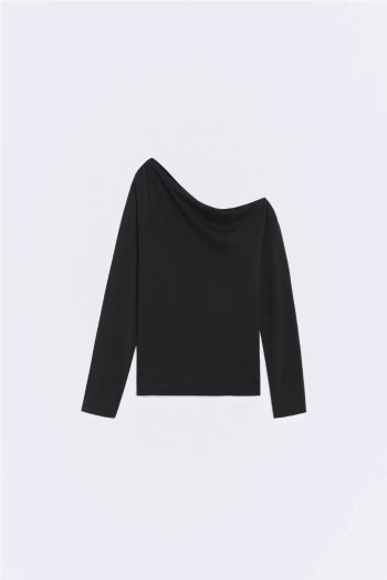 camiseta nicole asimetrico negra marron ese o ese