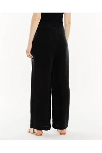 Pantalón goma negro Systemaction