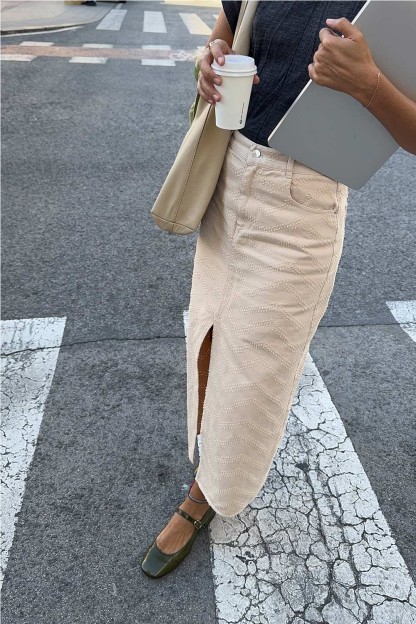 falda ese o ese luc color beige soja mujer